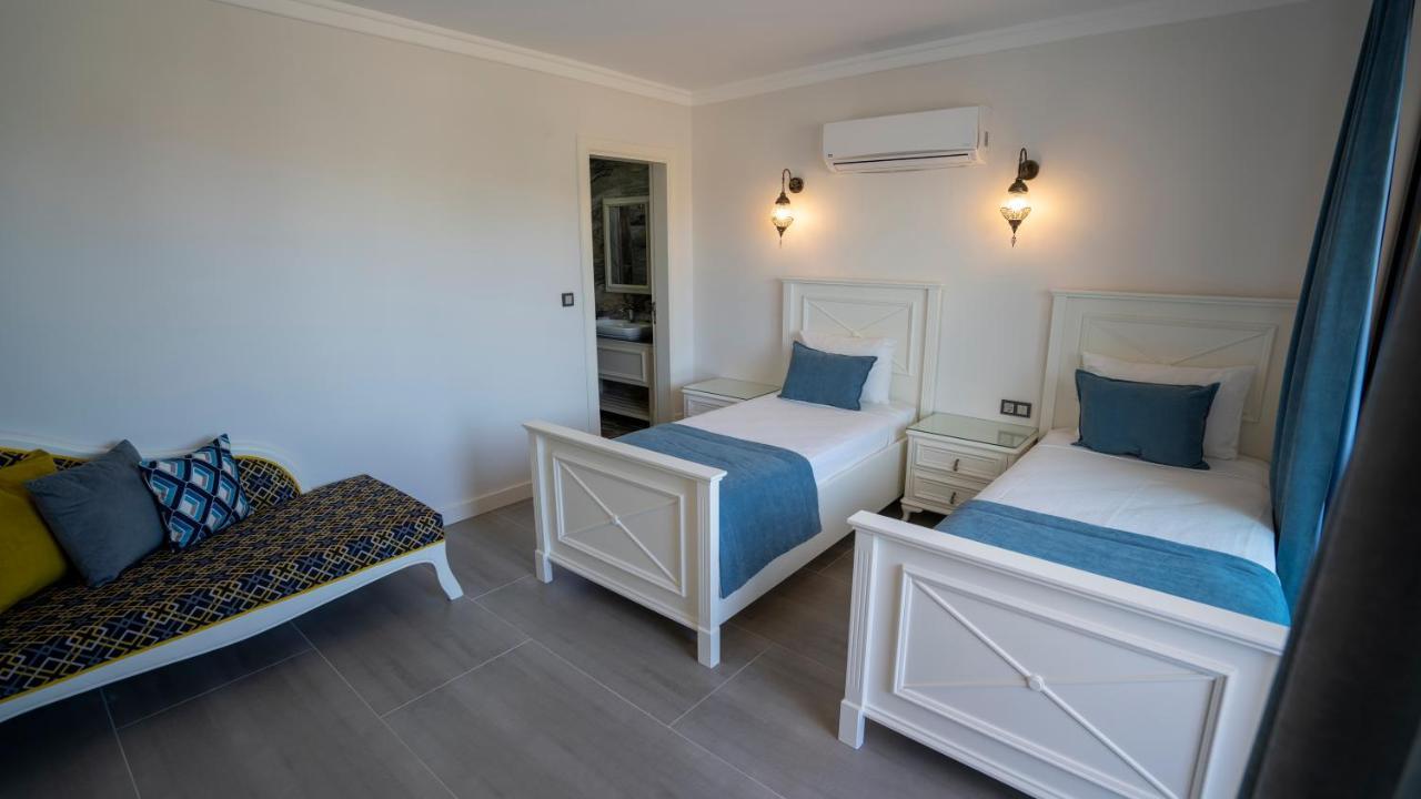 Rota Seaside Otel Cunda Buitenkant foto
