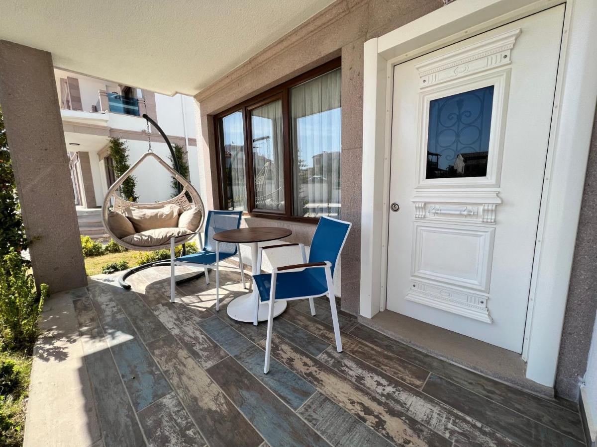 Rota Seaside Otel Cunda Buitenkant foto
