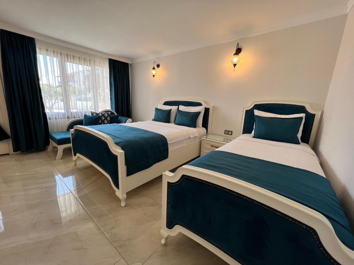 Rota Seaside Otel Cunda Buitenkant foto