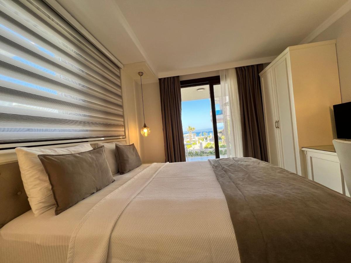 Rota Seaside Otel Cunda Buitenkant foto